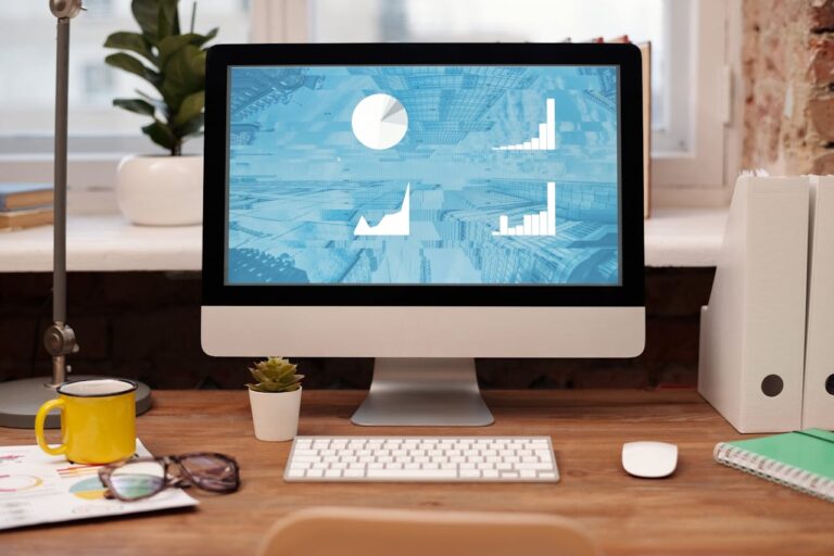 SEO analytics dashboard showing website traffic and ranking growth